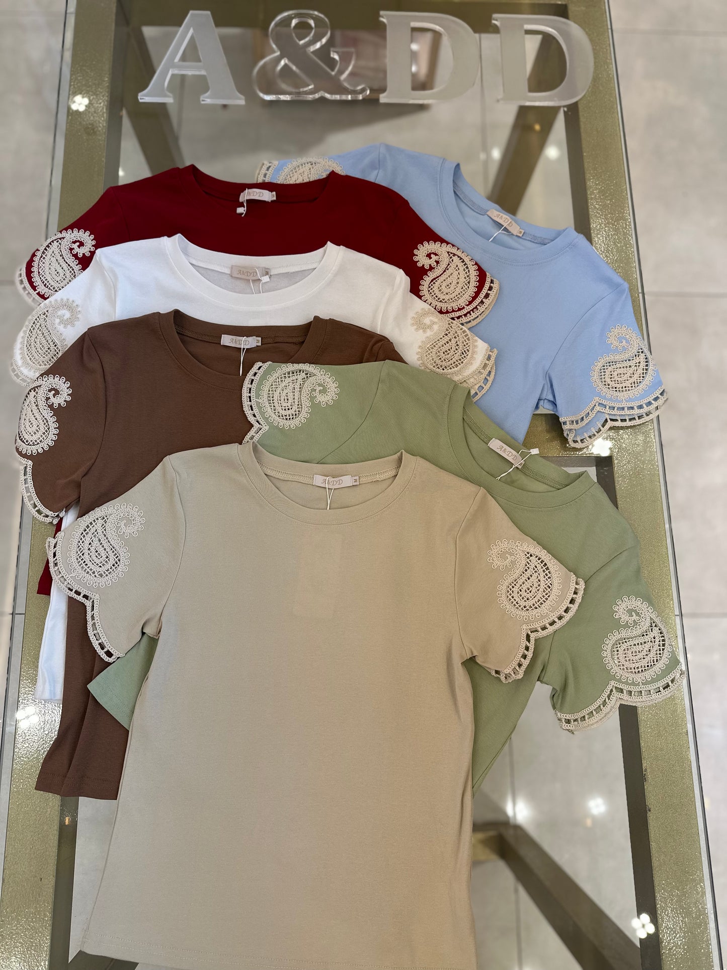 Ref:LJ11
Pacote:25.00