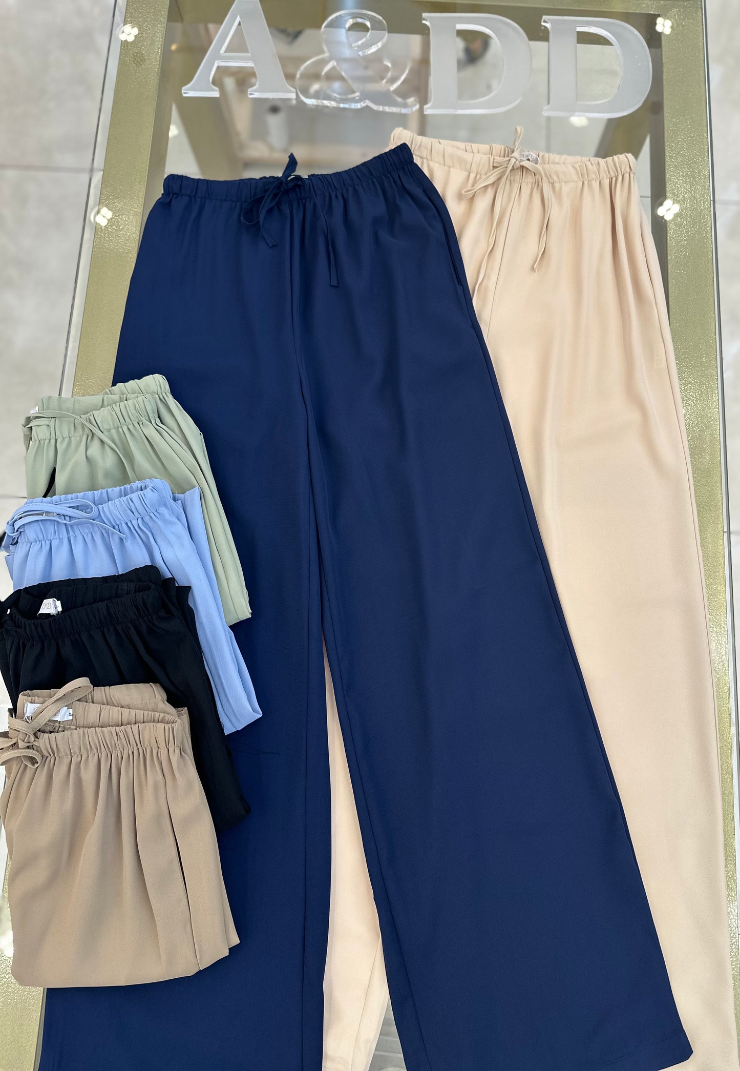 Ref:xx138
Pacote:45.00
Caixa:42.00
Cx 144 peças