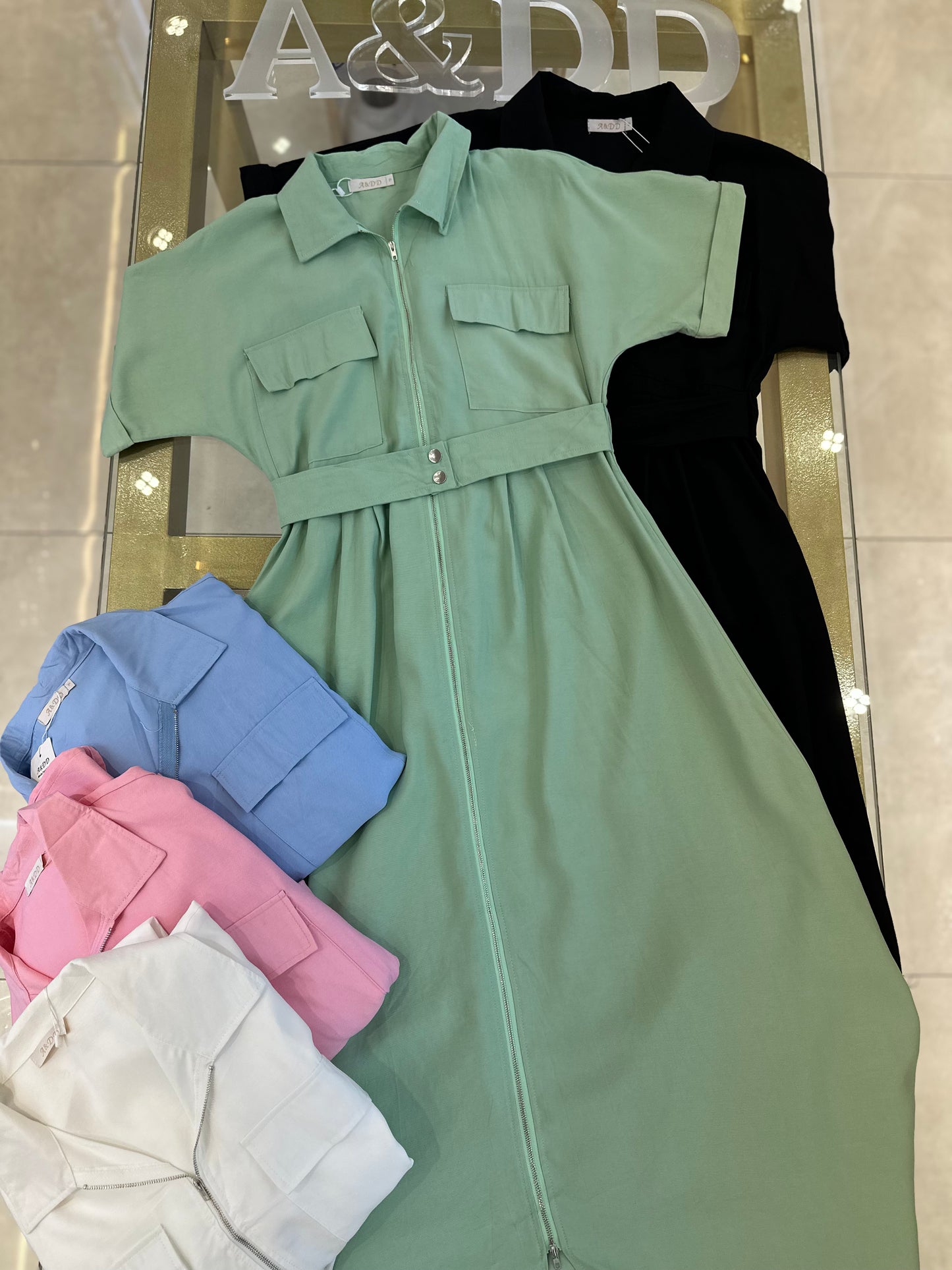 Ref:as1962
Pacote:70.00
Caixa:67.00
Cx 84 peças