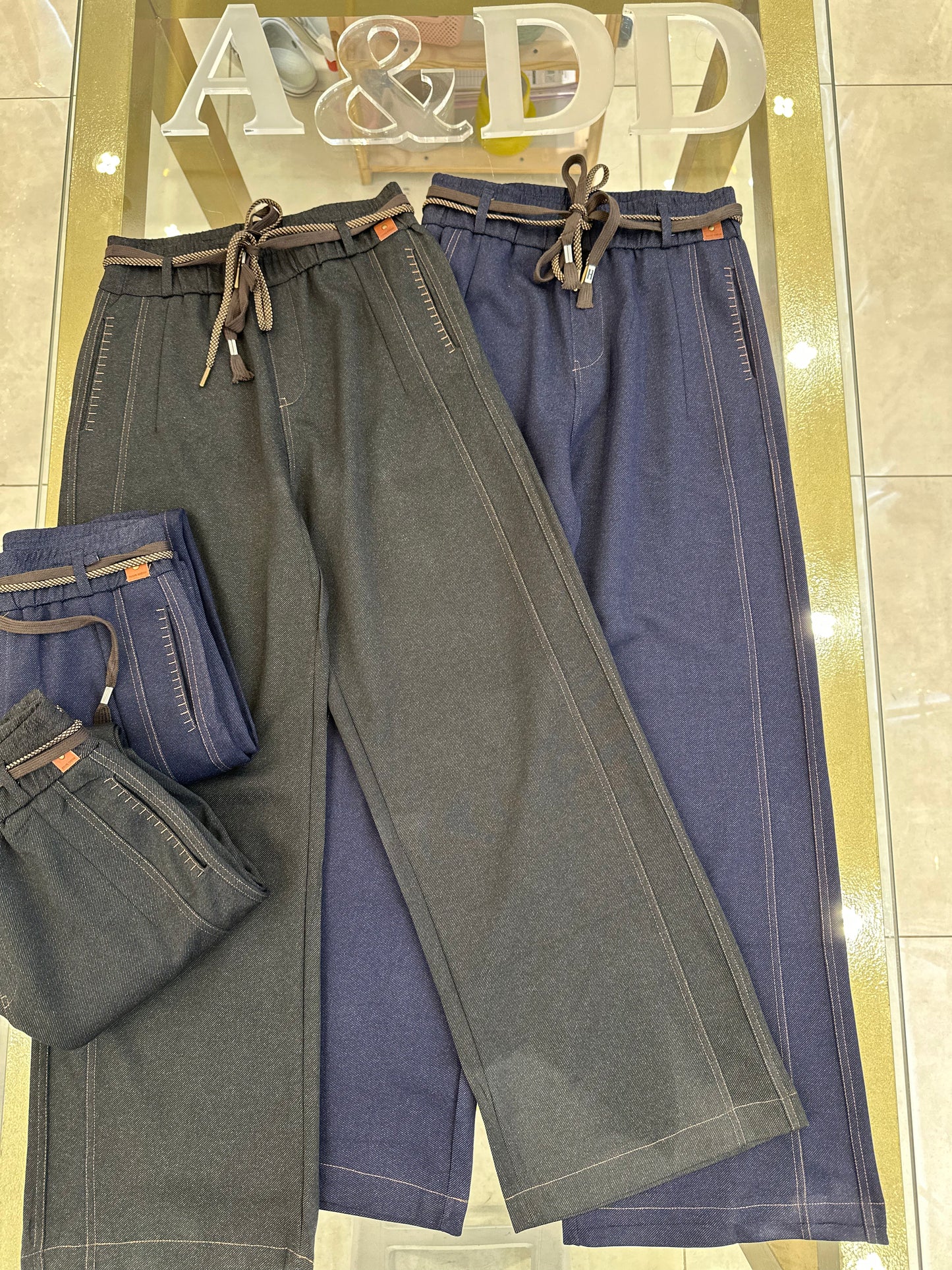 Ref:ADHYL2560
Pacote:58.00
Caixa:55.00
Cx 96 peças
Grade:preto-4
Marinho-4