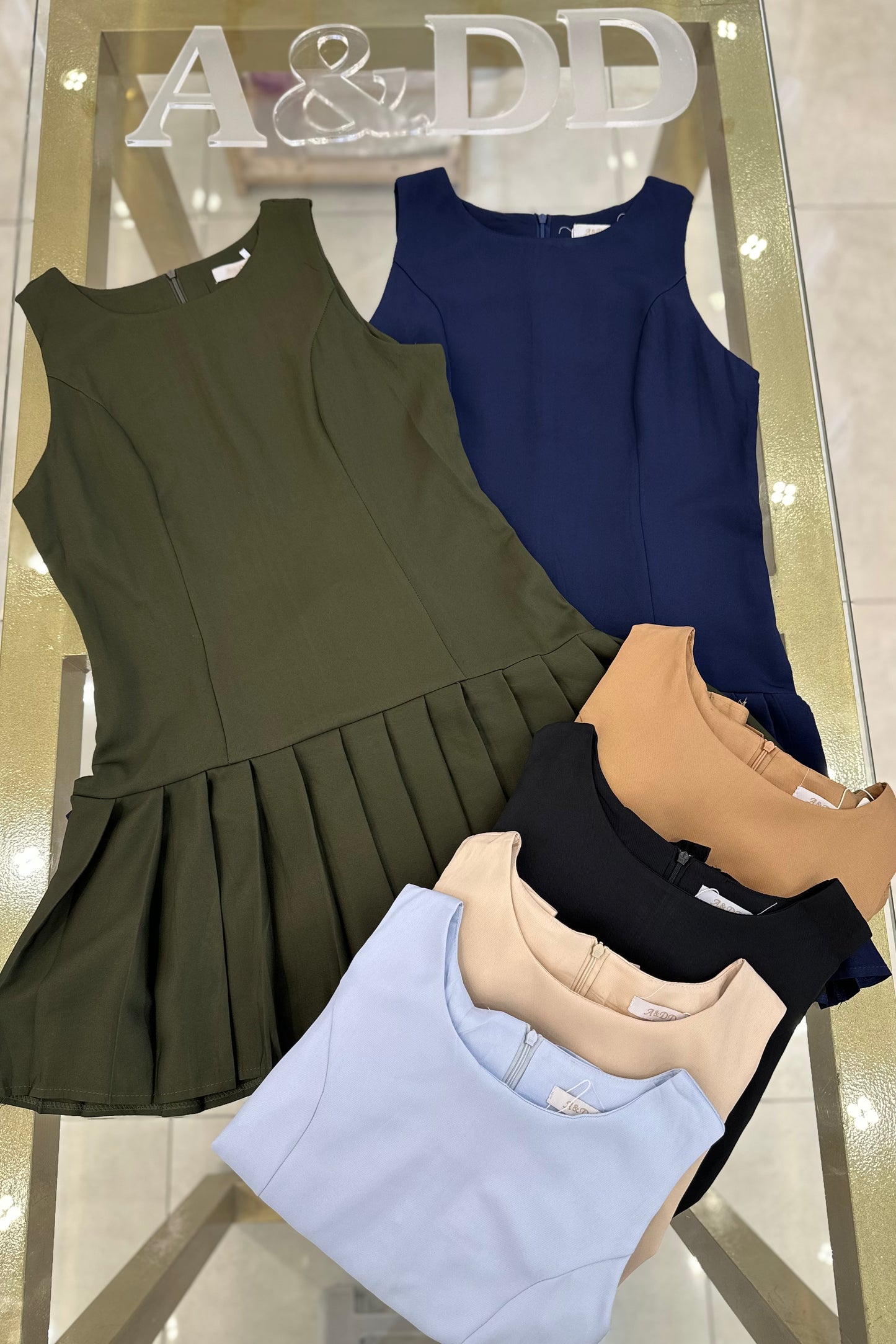 Ref:as1881
Pacote:50.00
Caixa:46.00
Cx 144 peças