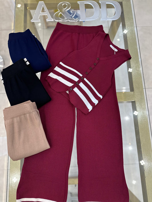 Ref:Yux1022
Pacote:75.00
Caixa:71.00
Cx 72 peças
