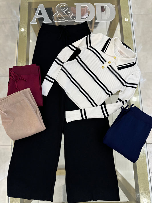 Conjunto Modal Canelado Listrado Blusa Botões e Calça - Ref:k0182
